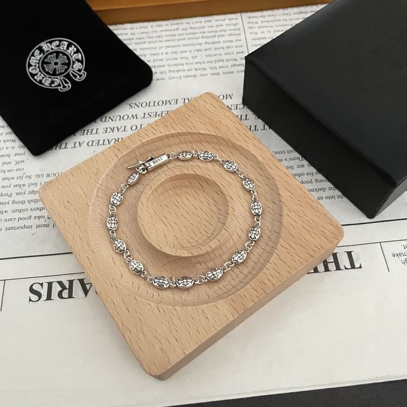 Ch*0me He**ts bracelets